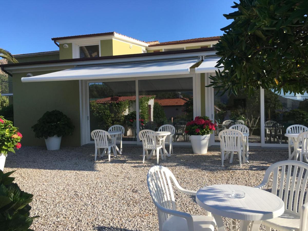Hotel Barbarossa Porto Azzurro Zewnętrze zdjęcie