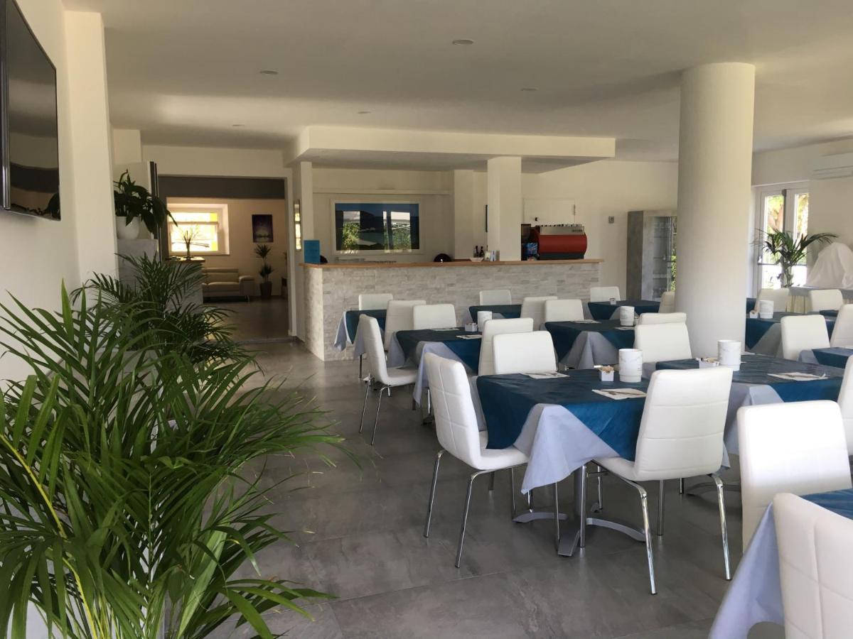 Hotel Barbarossa Porto Azzurro Zewnętrze zdjęcie