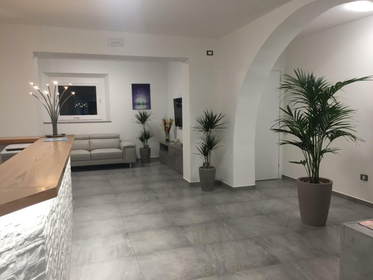 Hotel Barbarossa Porto Azzurro Zewnętrze zdjęcie