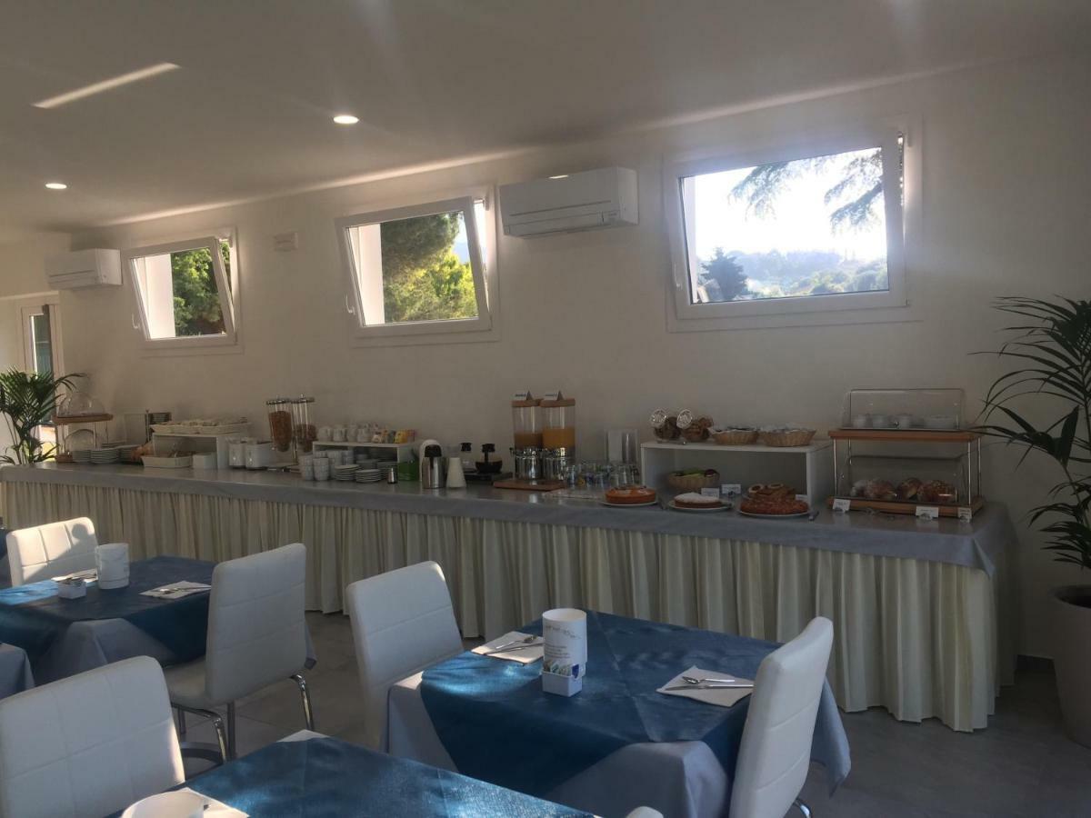 Hotel Barbarossa Porto Azzurro Zewnętrze zdjęcie